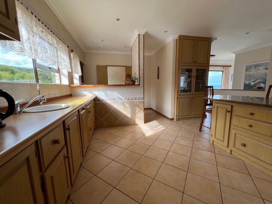 3 Bedroom Property for Sale in Dana Bay Western Cape